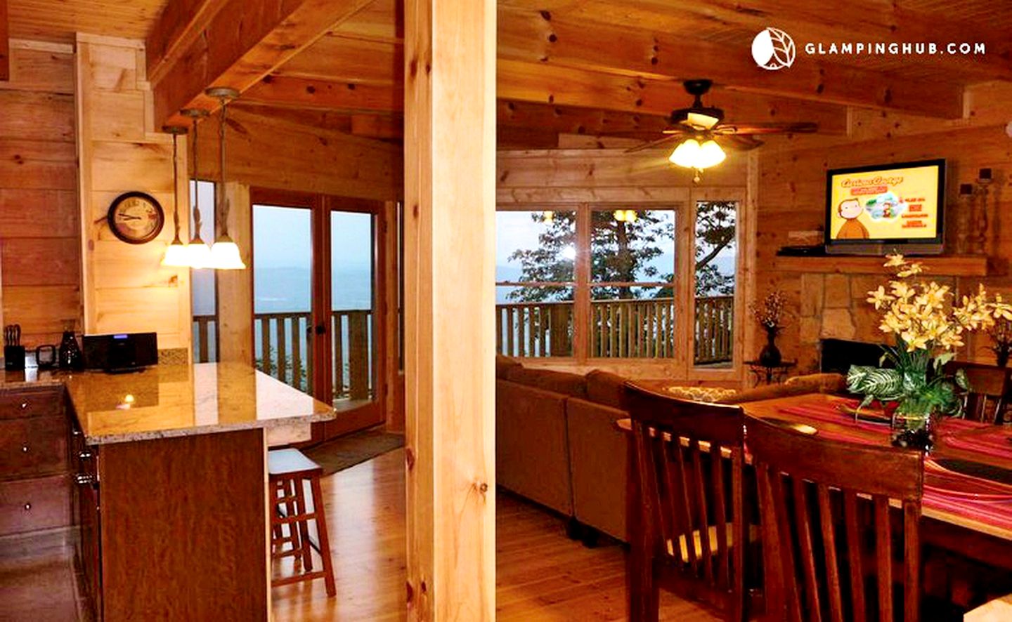 Family Cabin Nestled on Lookout Mountain near Chattanooga, Tennessee