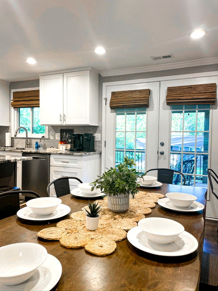 Family Cabin with Outdoor Living Areas and Foosball Table in NC