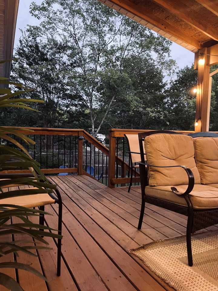 Family Cabin with Outdoor Living Areas and Foosball Table in NC