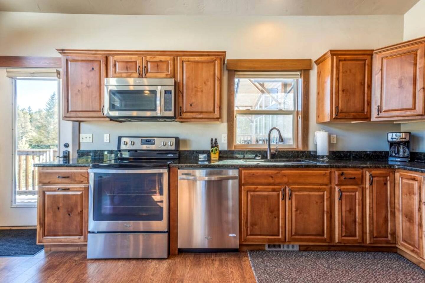 Lovely Family Cabin Rental for an Outdoor Getaway near Whitefish, Montana