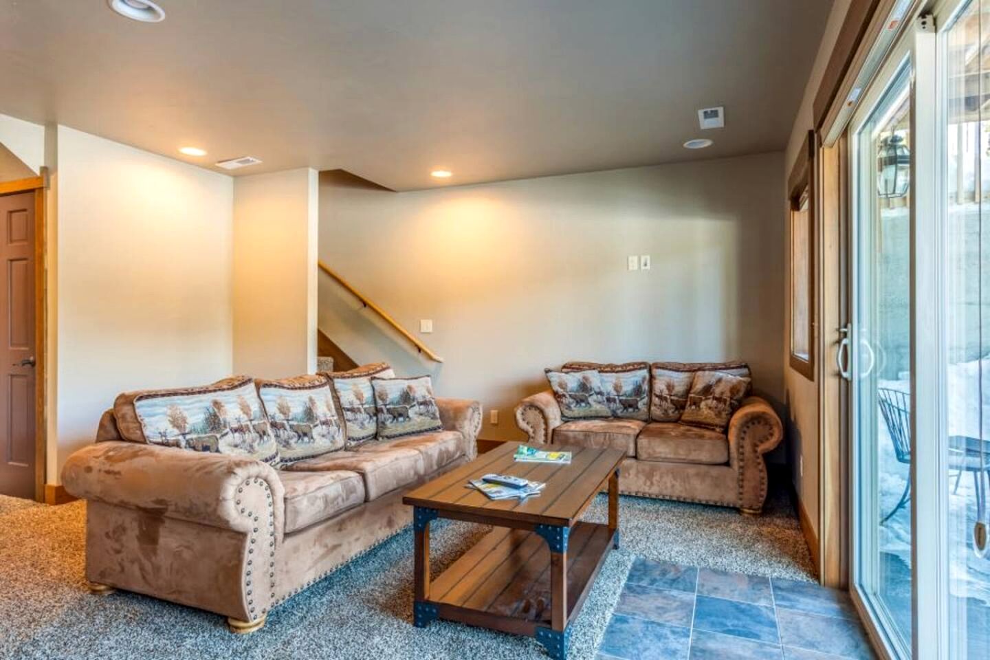 Lovely Family Cabin Rental for an Outdoor Getaway near Whitefish, Montana