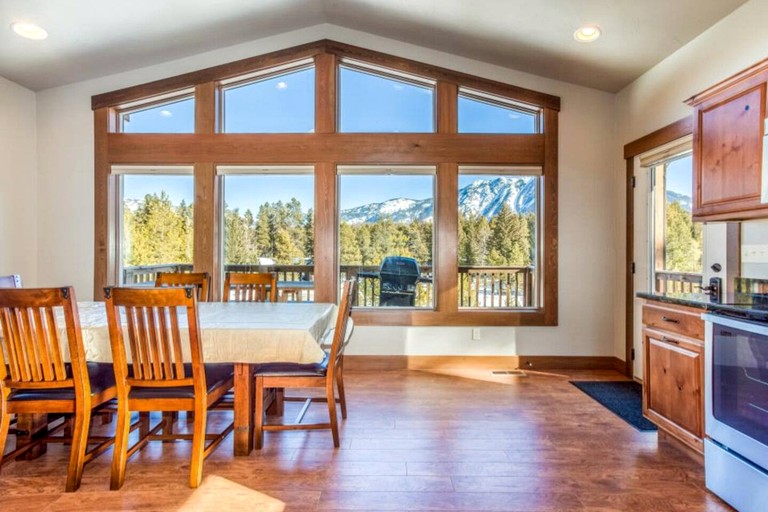 Cabins (United States of America, West Glacier, Montana)