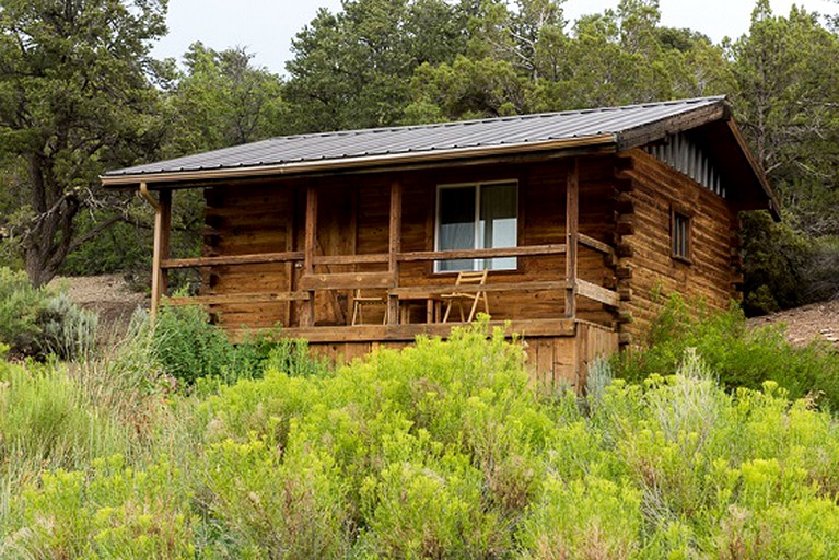Log Cabins (Boulder, Utah, United States)