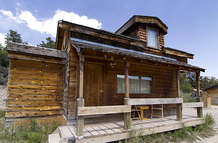 Log Cabins (Boulder, Utah, United States)