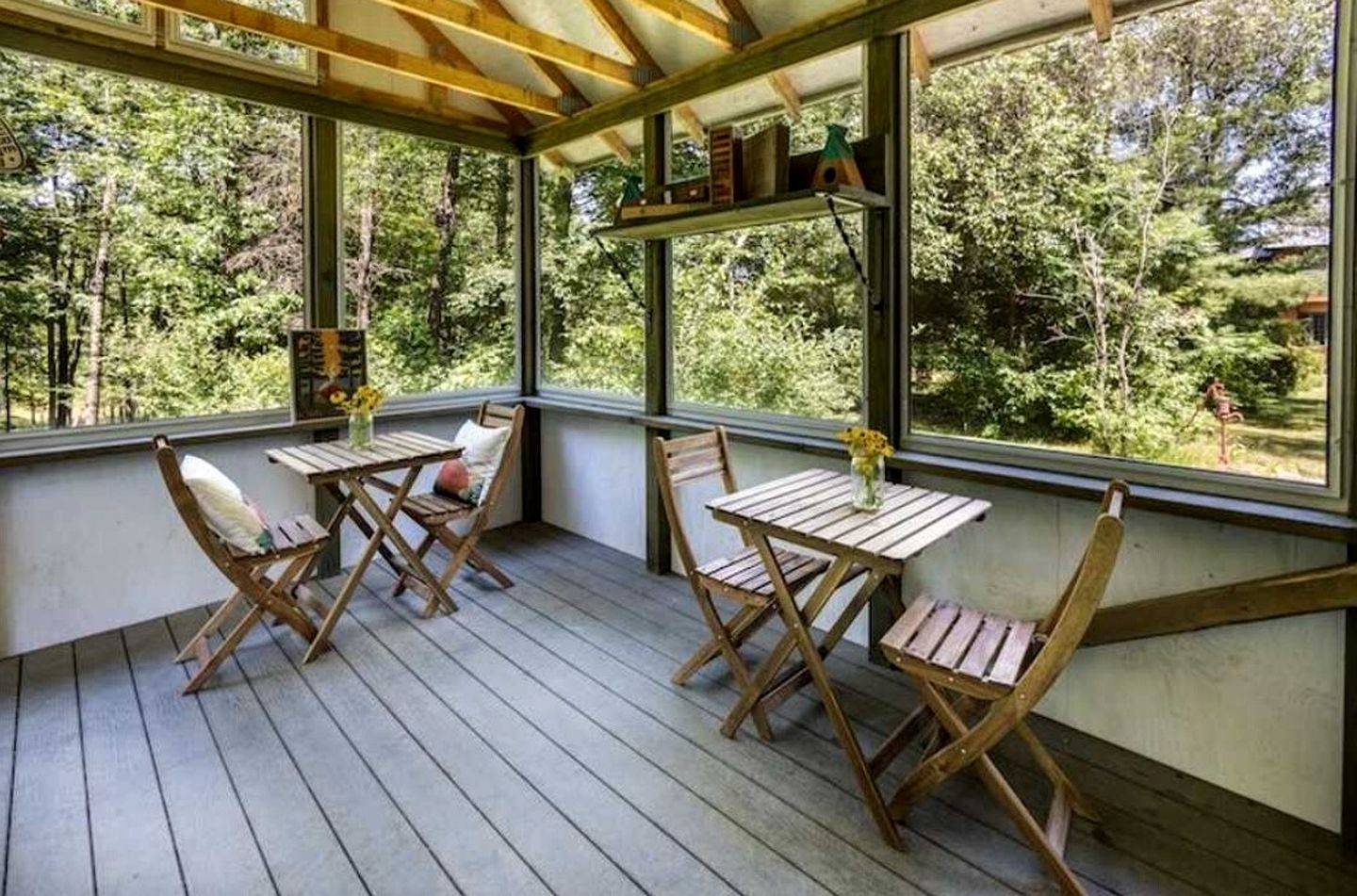 Boutique Safari Tent Glamping Retreat with Continental Breakfast, Forest Trails & Pond in Broadalbin, New York