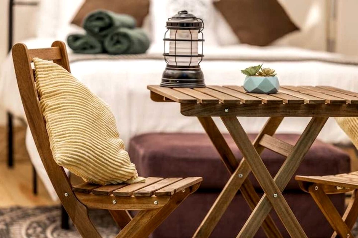 Boutique Safari Tent Glamping Retreat with Continental Breakfast, Forest Trails & Pond in Broadalbin, New York