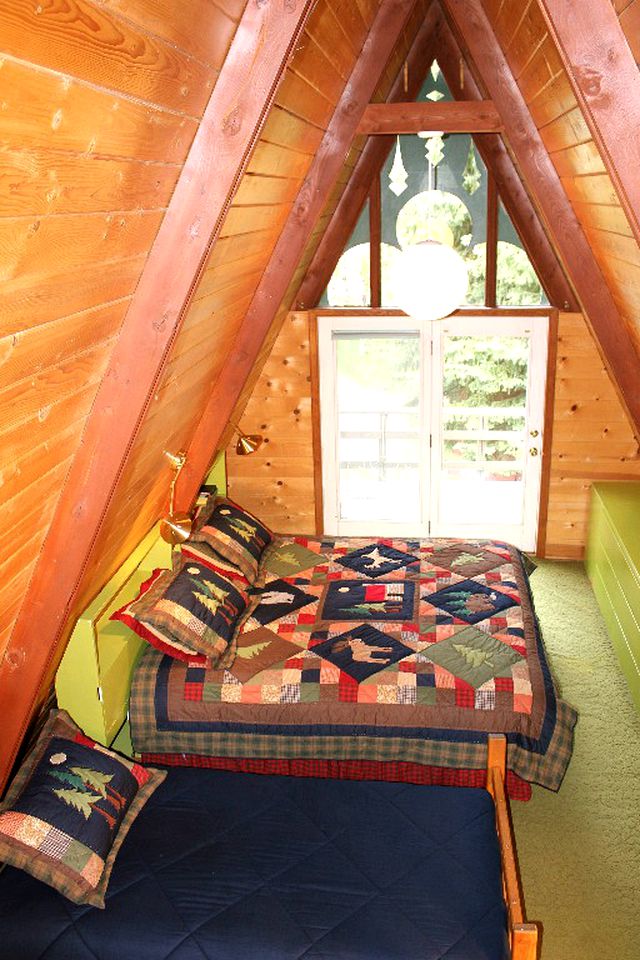 Family-Friendly A-Frame Cabin with Private Dock on Payette Lake, Idaho