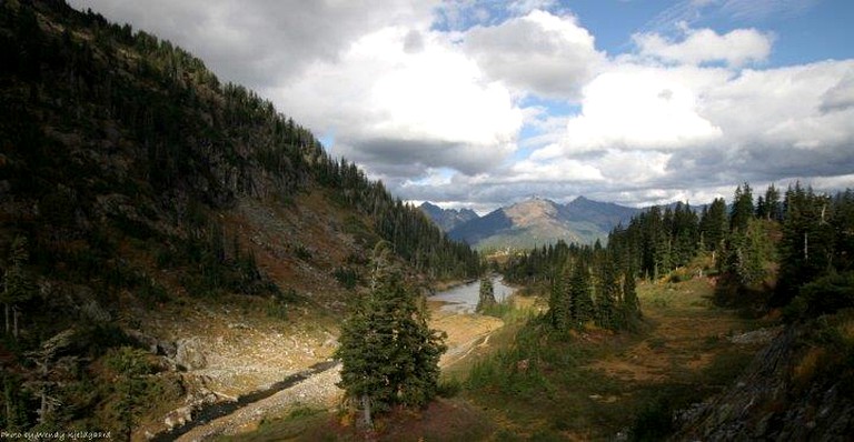 Cabins (Glacier, Washington, United States)