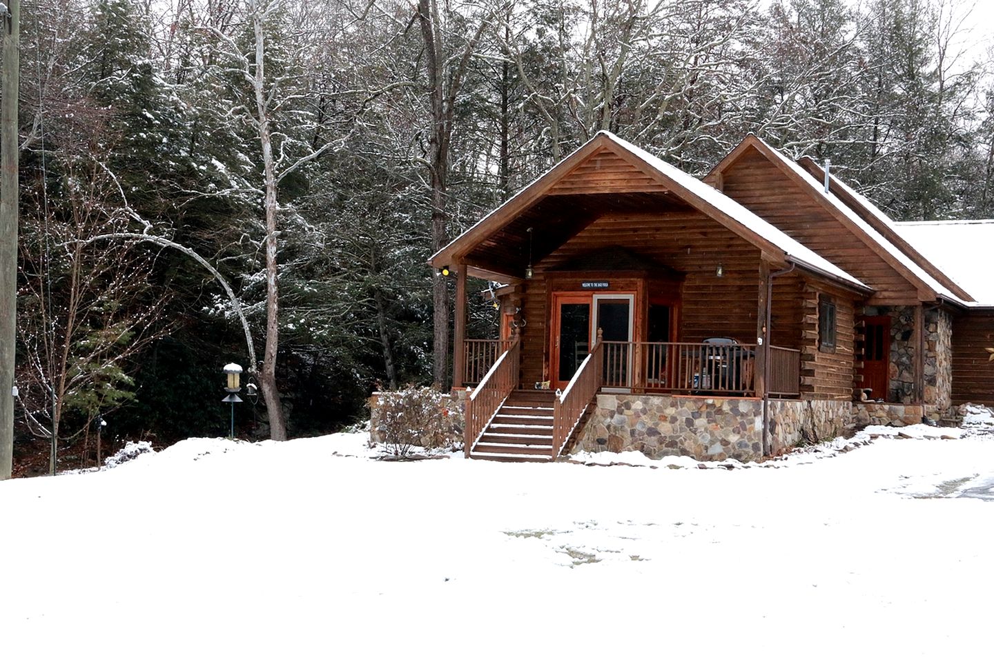 Luxury Cabin Rental with Beautiful Creek Views in Peterstown, West Virginia