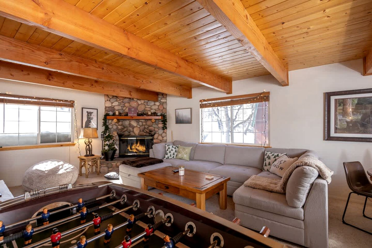 Family-Friendly Cabin with Foosball Table and Cozy Interior in California