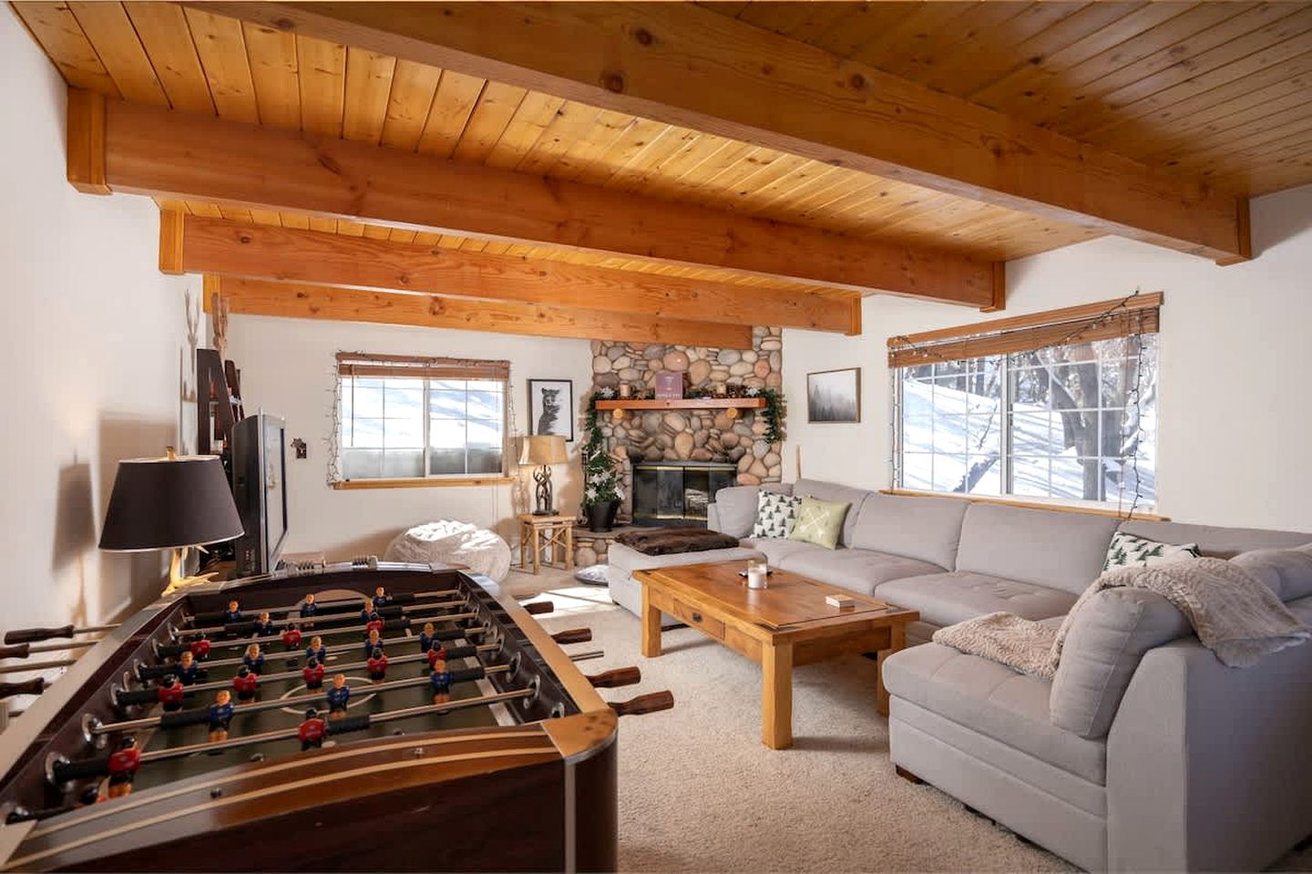 Family-Friendly Cabin with Foosball Table and Cozy Interior in California