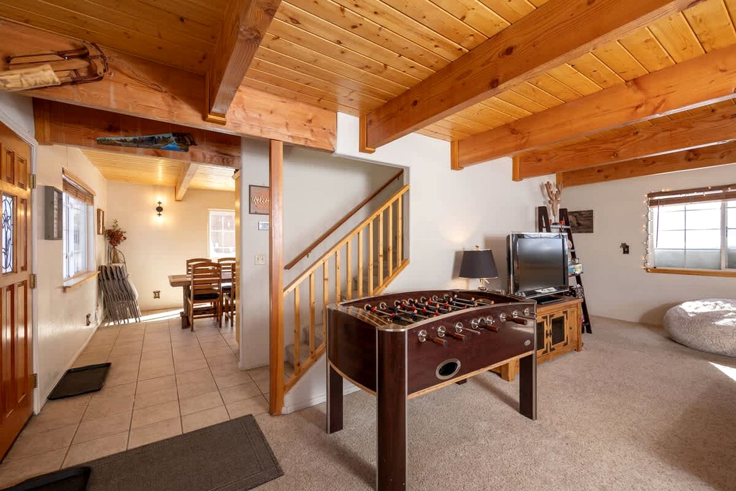 Family-Friendly Cabin with Foosball Table and Cozy Interior in California