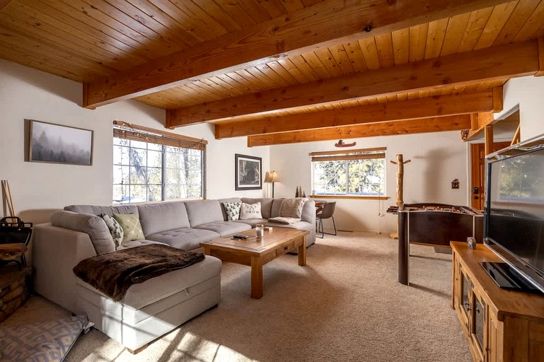 Cabins (United States of America, Moonridge, California)