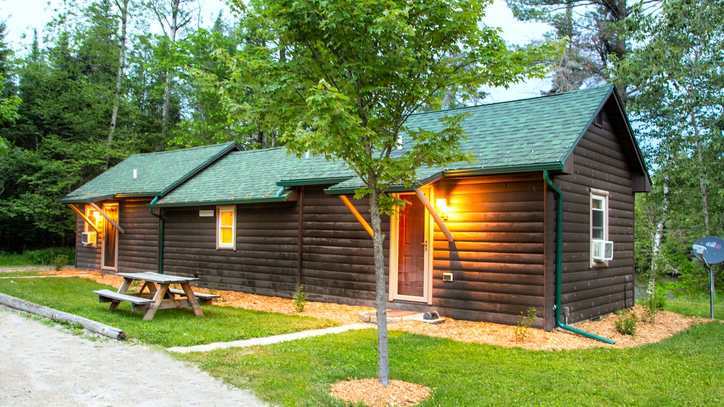 Family-Friendly Cabin Rental for 10 in the Huron National Forest, Michigan