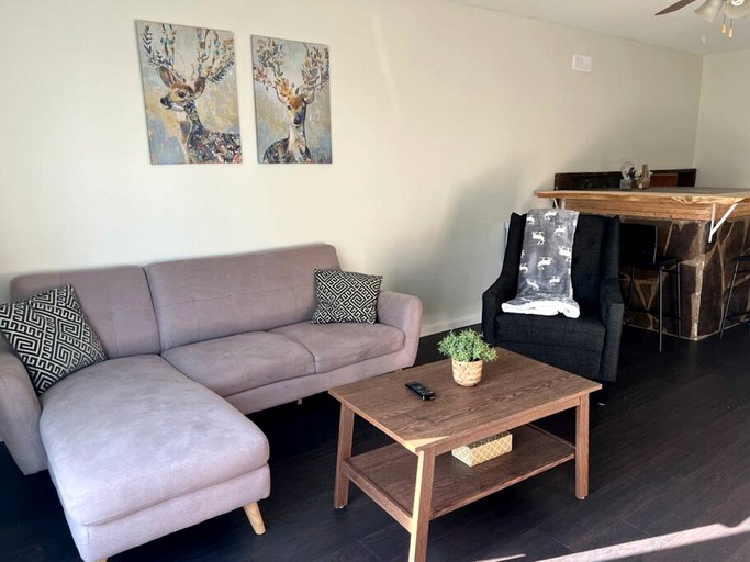 Cottages (Canada, Lions Head, Ontario)