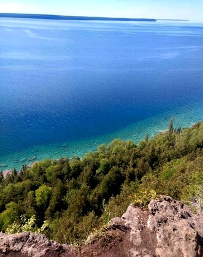 Cottages (Canada, Lions Head, Ontario)