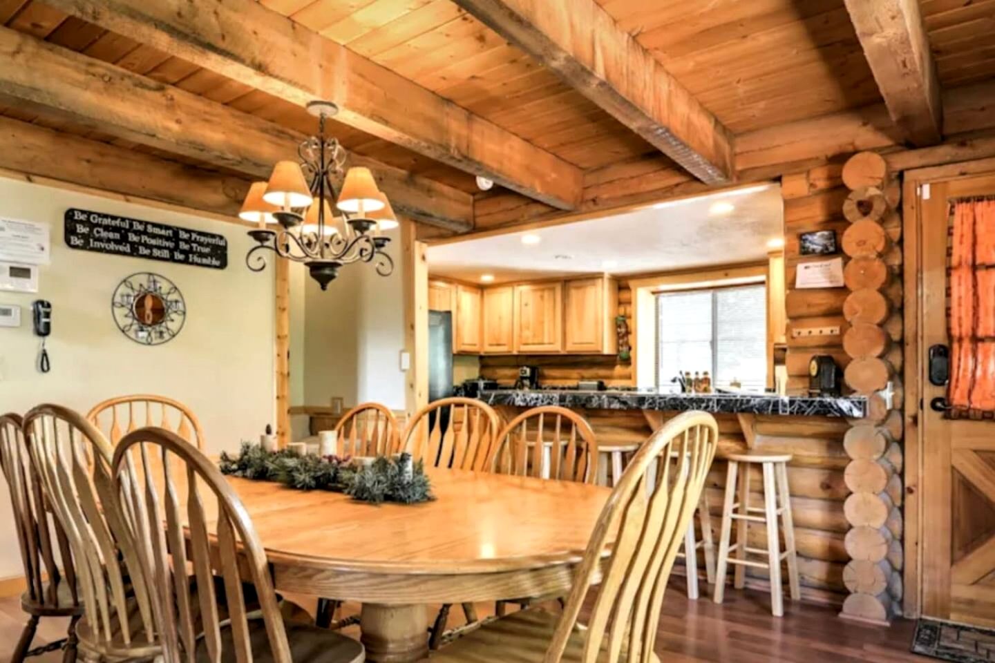 Spacious Family Cabin with Fire Pit & Dual Living Areas Near Duck Creek Village, UT