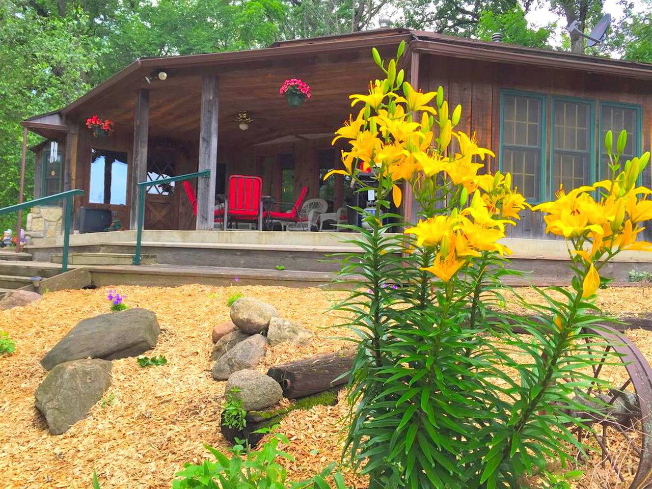 Family-Friendly Getaway near Twin Springs Park and the Upper Iowa River, Iowa