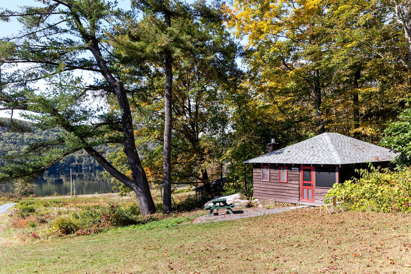 Family-Friendly Vacation Rental with Fireplace near the Appalachian Trail