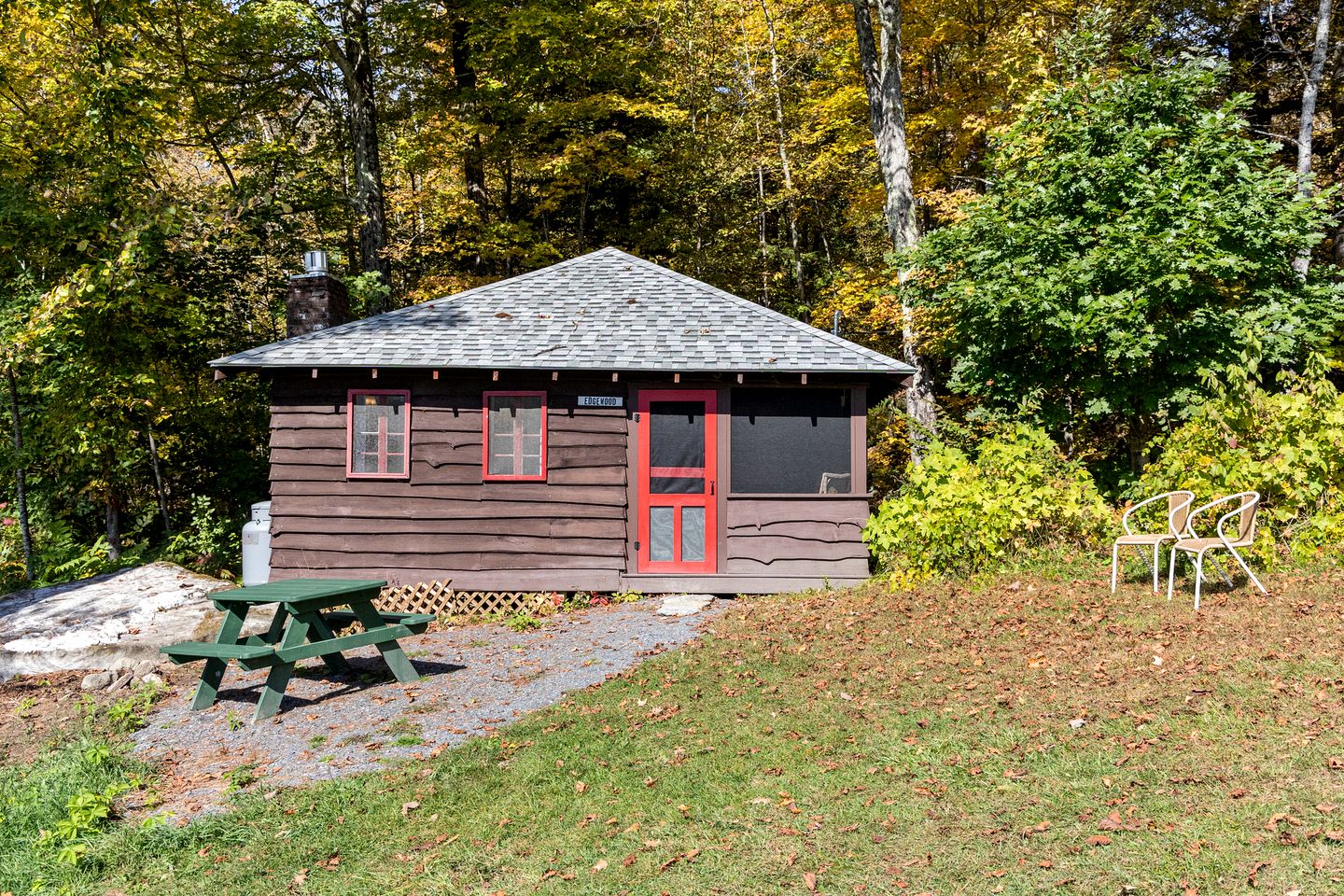 Family-Friendly Vacation Rental with Fireplace near the Appalachian Trail