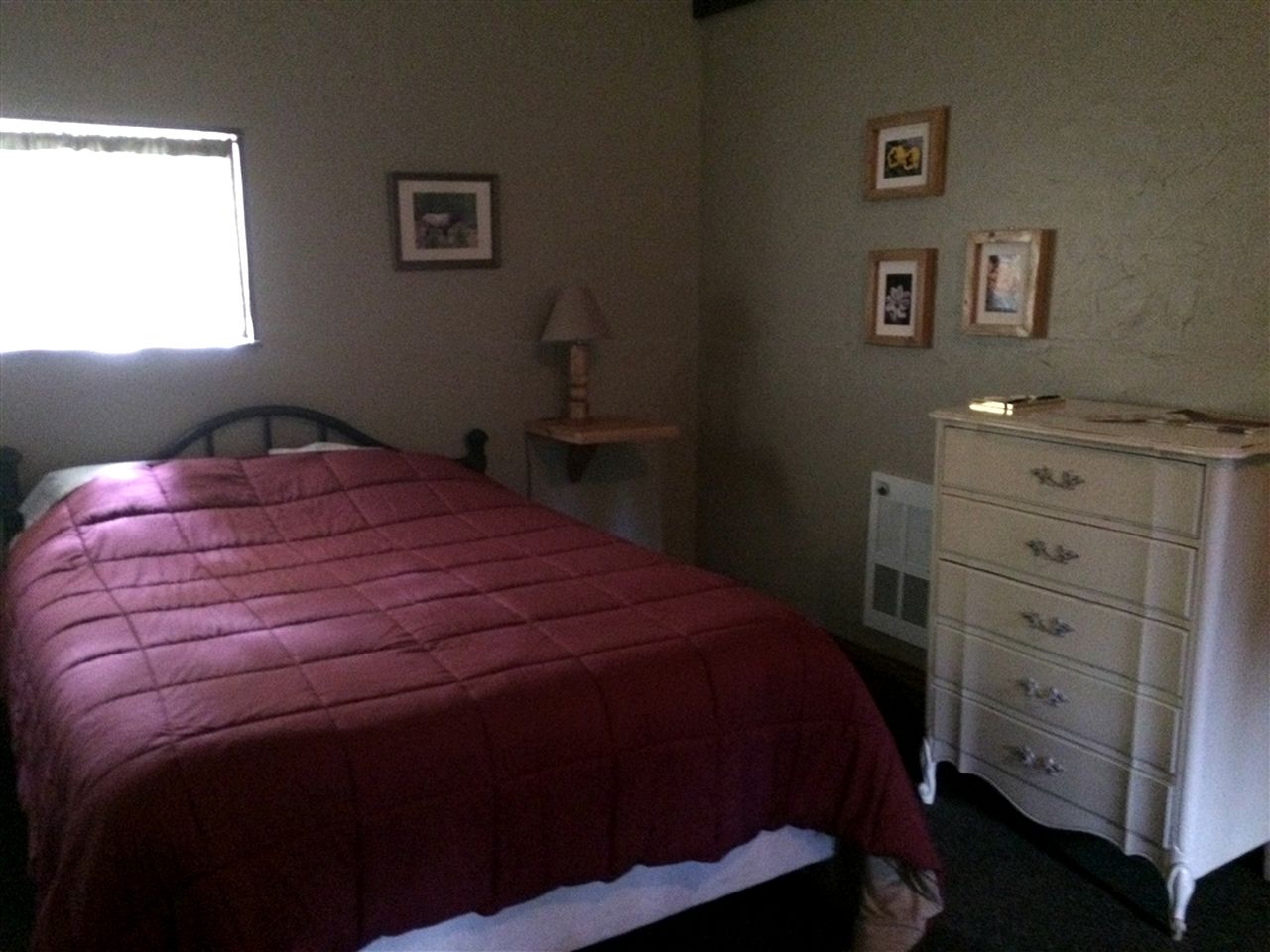 Secluded Family-Friendly Log Cabin Rental for Families near Helena