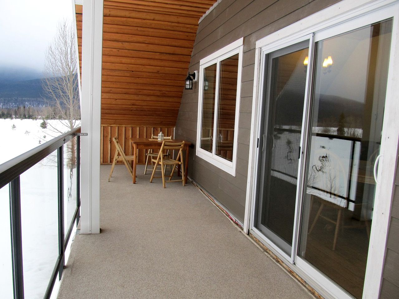 Family-Friendly Room Rental in Lovely Lodge near Kitwanga, British Columbia