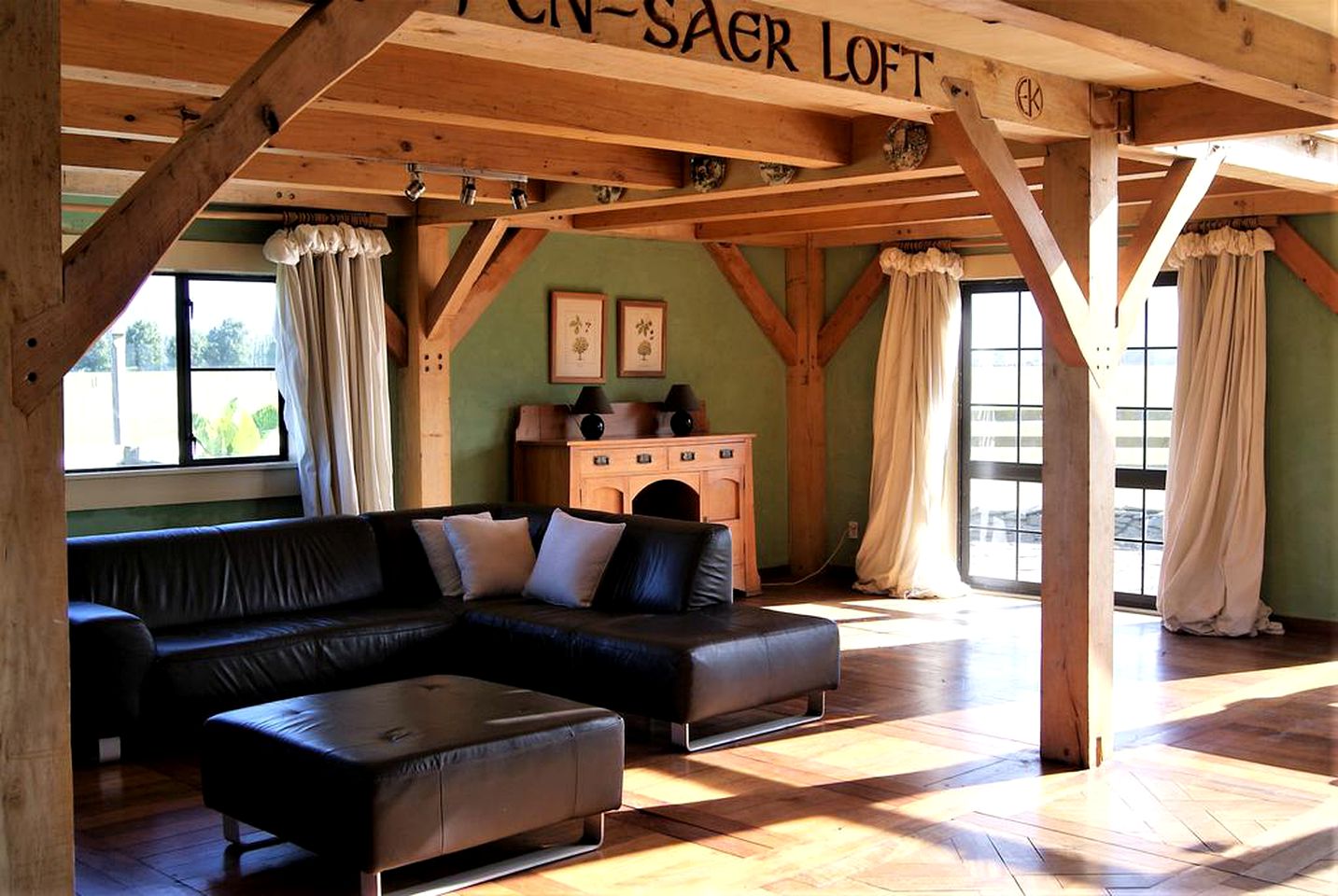 Family-Friendly Room Rental in Peaceful Setting near Matamata, North Island