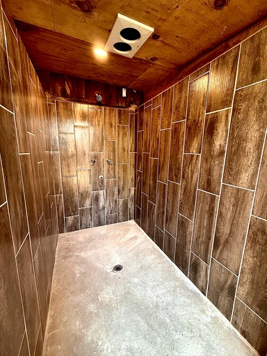 Cabins (United States of America, Torreon, New Mexico)