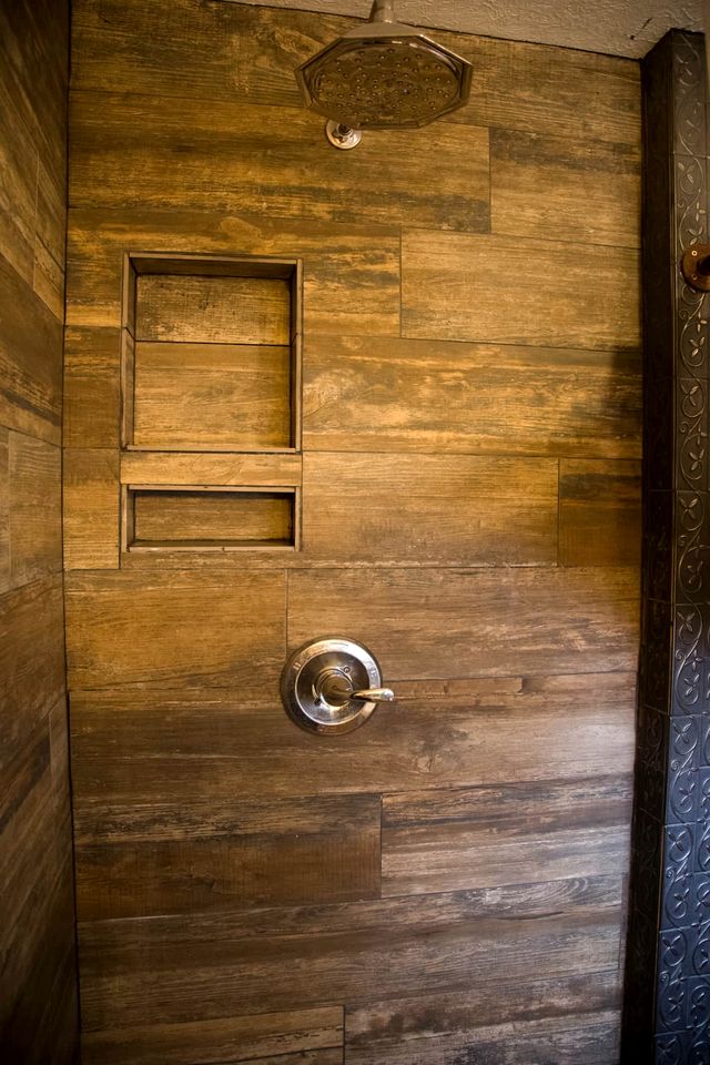 Family Glampsite: A Unique Cabin Retreat for Adventure in Tracy City, TN