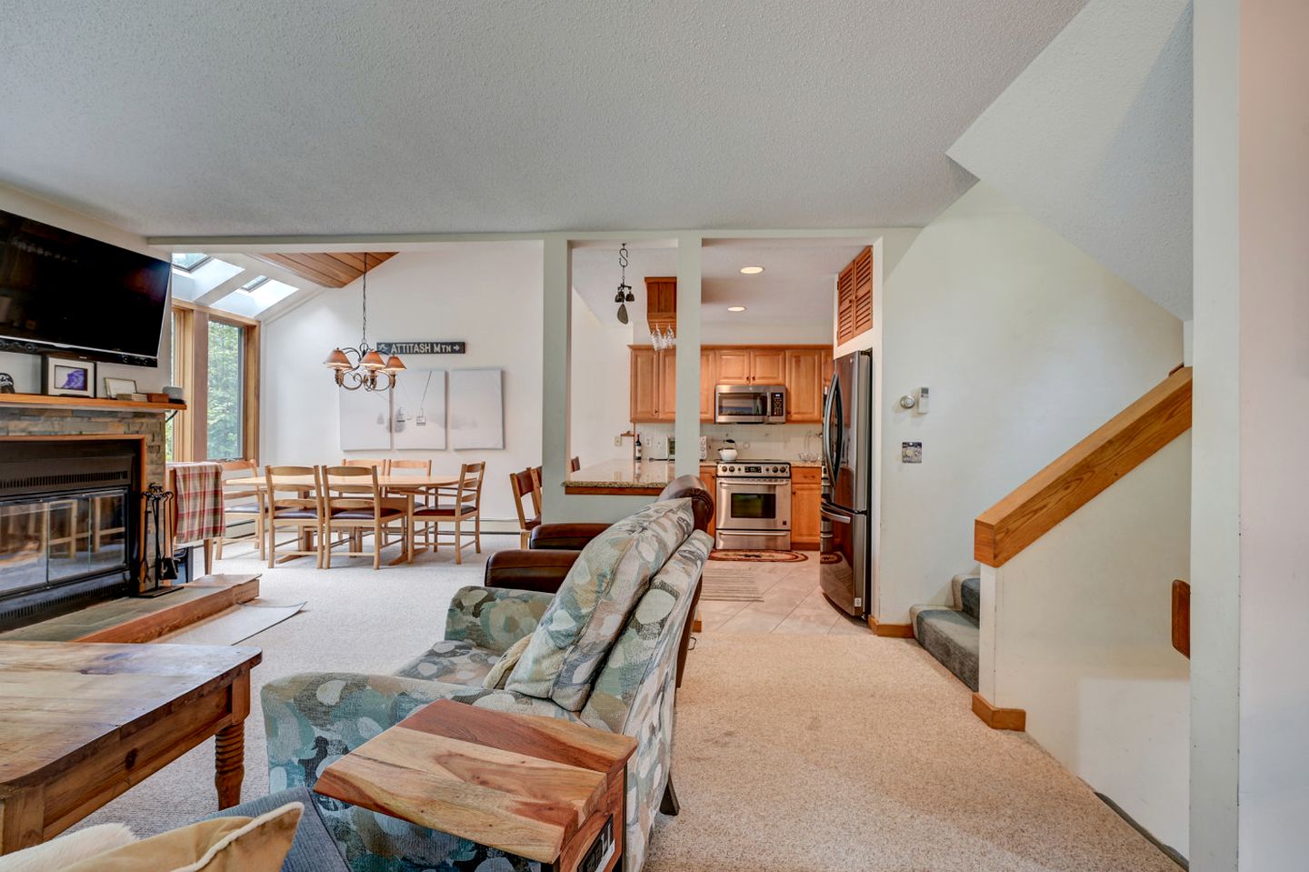 Family or Group Rental Ideal for Winter Sports in New Hampshire