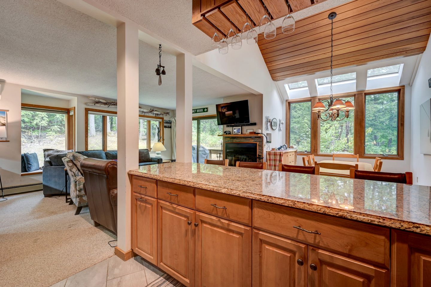 Family or Group Rental Ideal for Winter Sports in New Hampshire