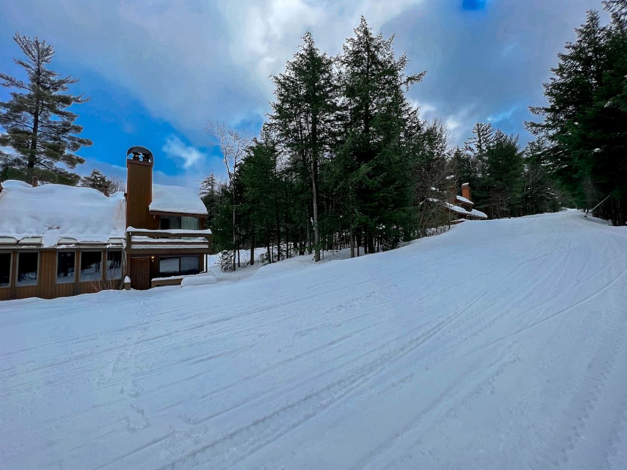 Family or Group Rental Ideal for Winter Sports in New Hampshire