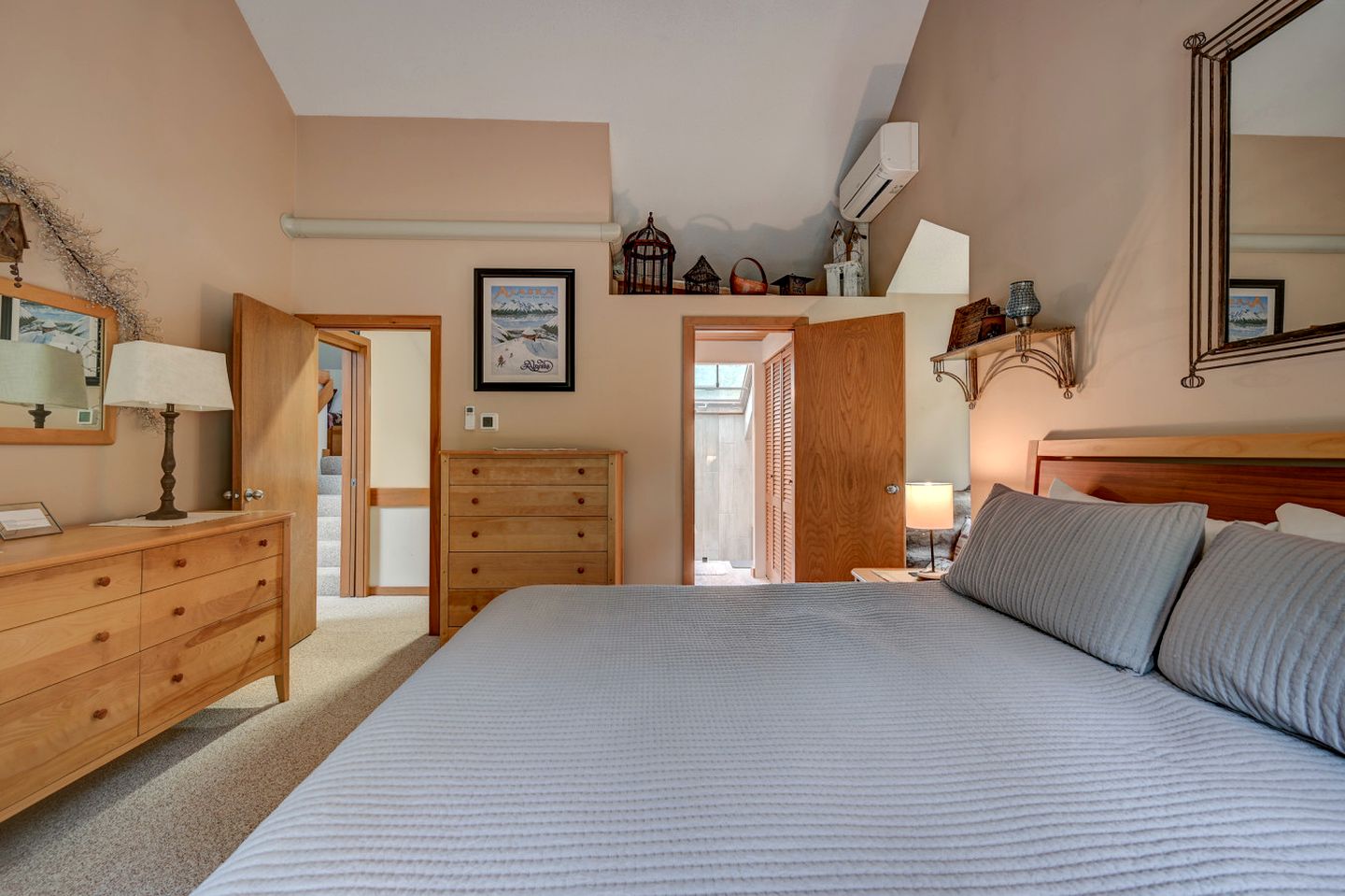 Family or Group Rental Ideal for Winter Sports in New Hampshire