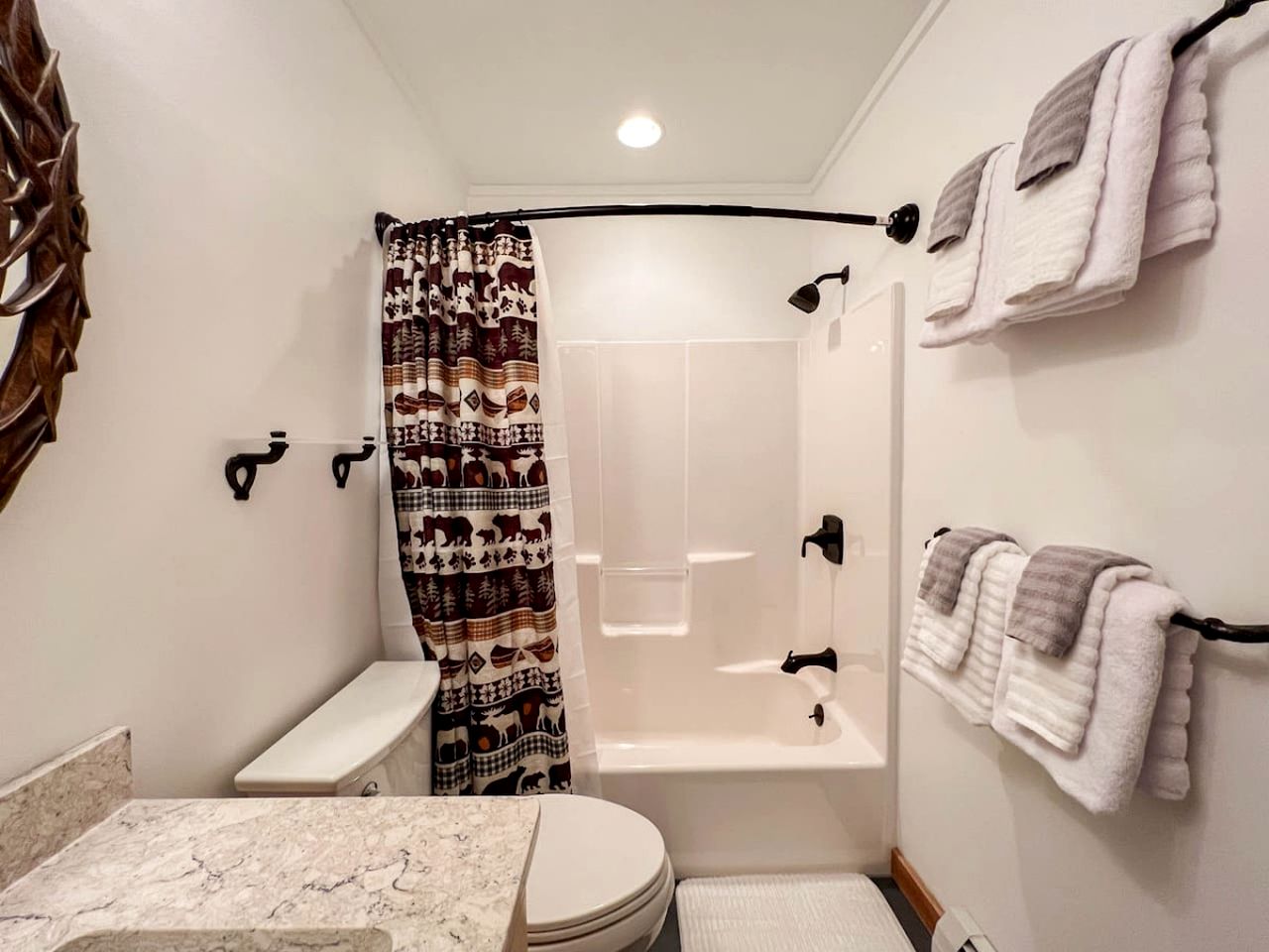 Family or Group Rental Ideal for Winter Sports in New Hampshire