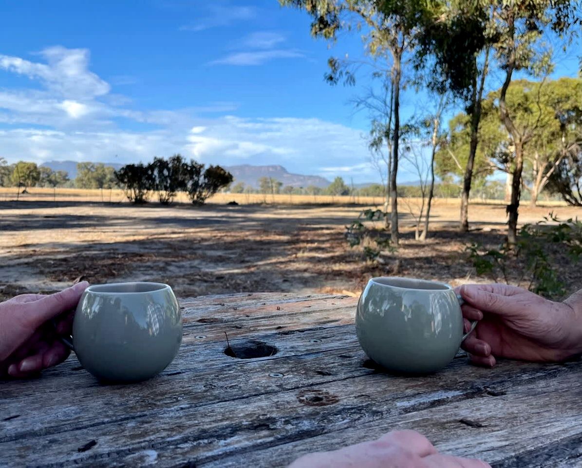 Family and Pet-Friendly Tiny House with Campfires and Barbecue Nights in Victoria, Australia