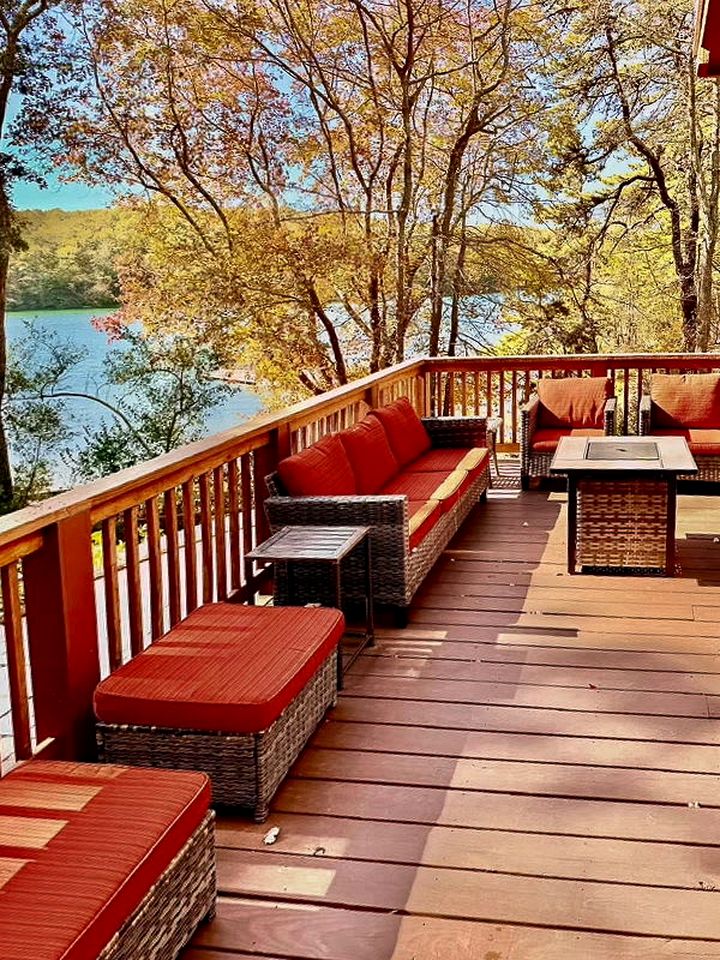 Breathtaking Cottage with Fire Pit in Sandwich, Massachusetts