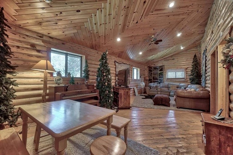 Cabins (United States of America, --, Idaho)
