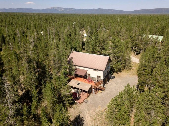 Cabins (United States of America, --, Idaho)