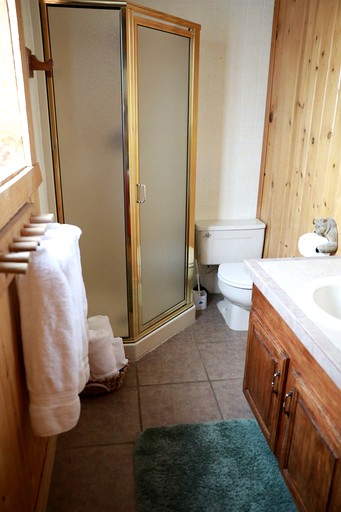 Cabins (United States of America, --, Idaho)