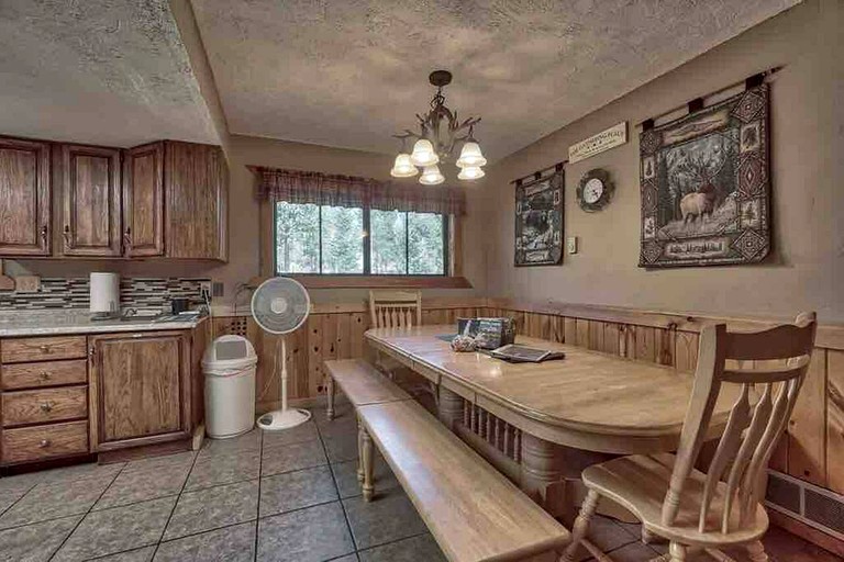 Cabins (United States of America, --, Idaho)