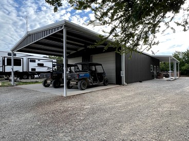 Family Style Glamping in Pet-Friendly Rental at Lake Godstone, Texas photo 2