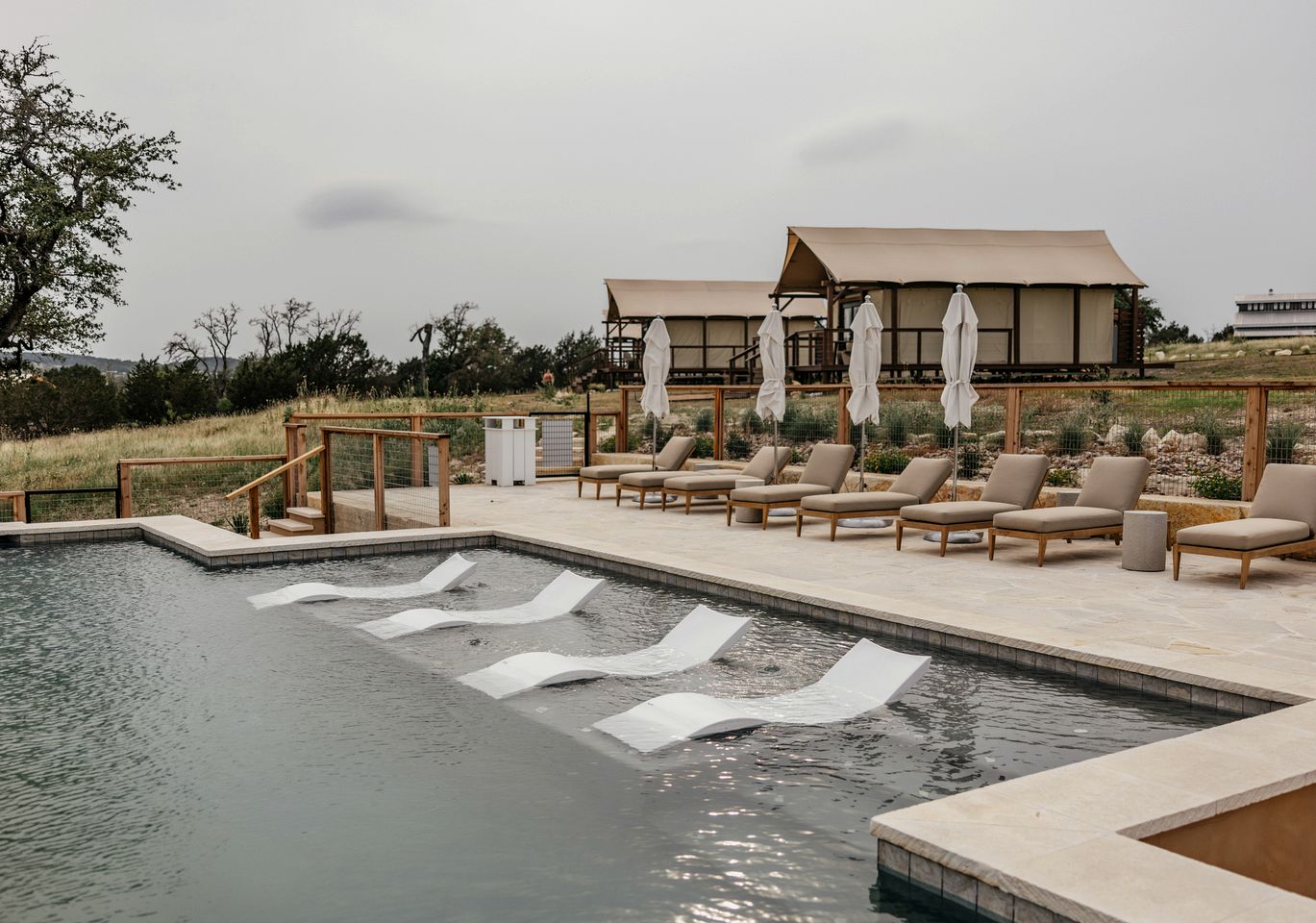 Awesome Tent Close to Stunning Hiking Trails in Fredericksburg, Texas