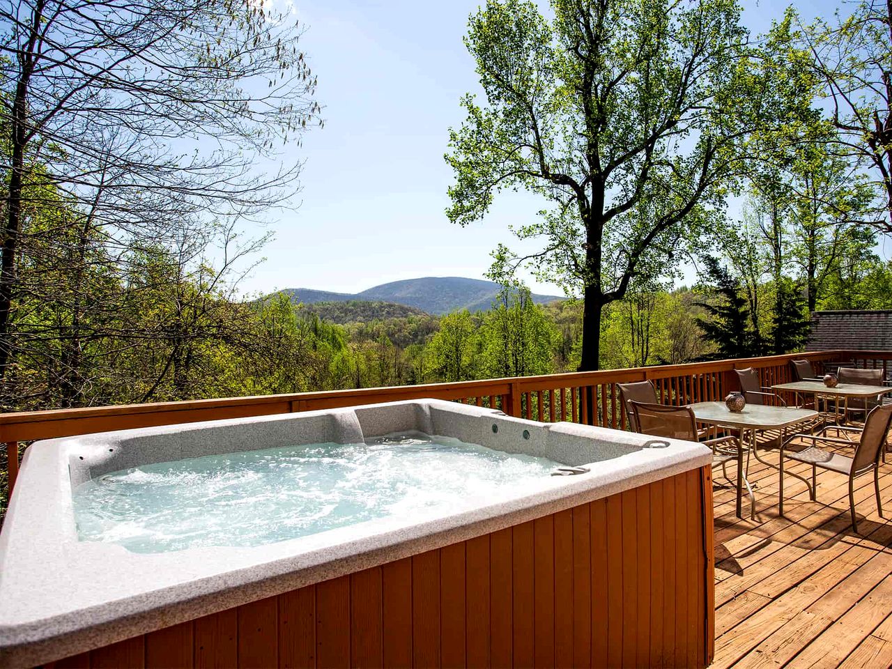 Family Time in Love, Virginia: Mountain Cabin Getaway