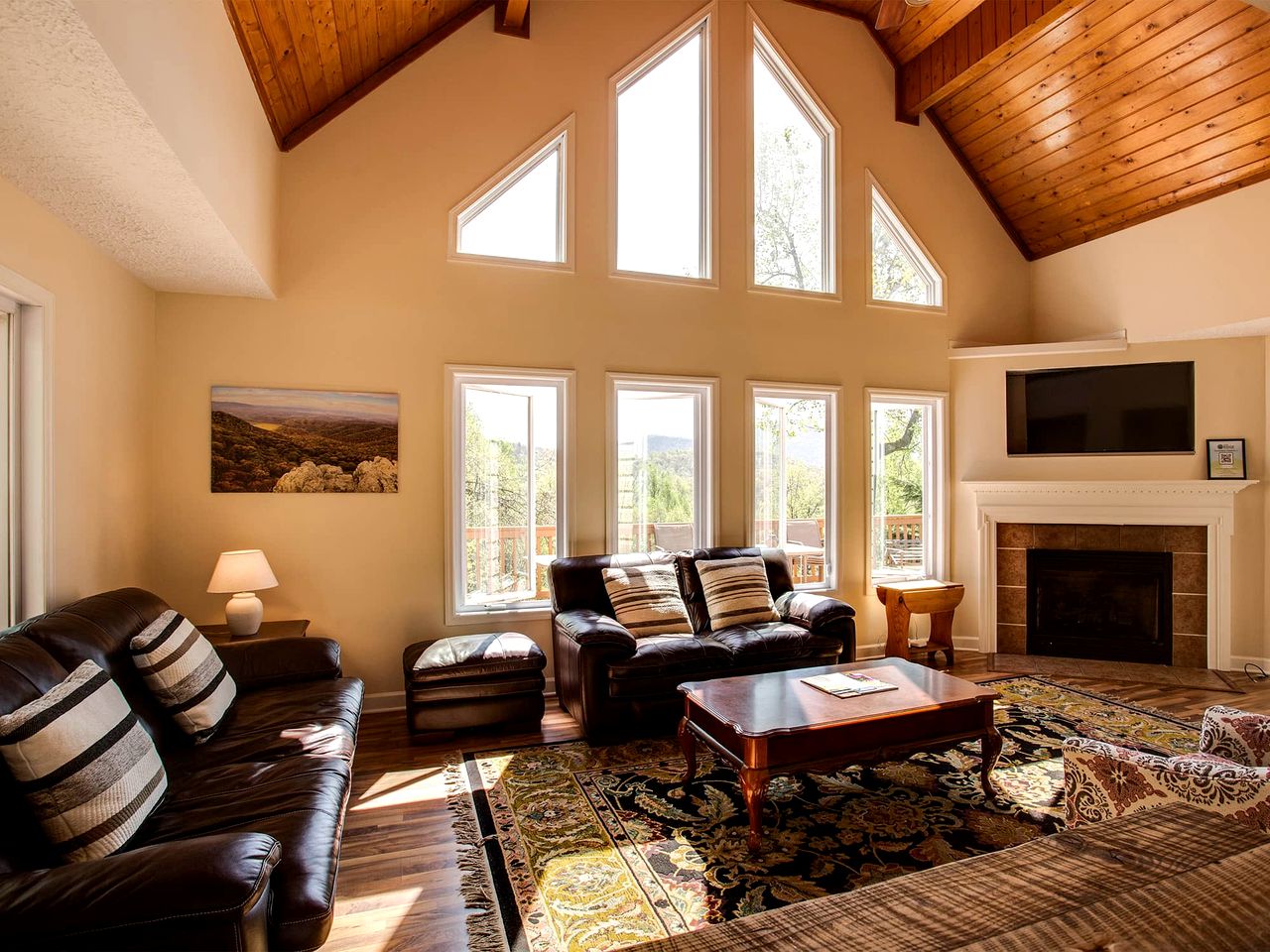 Family Time in Love, Virginia: Mountain Cabin Getaway