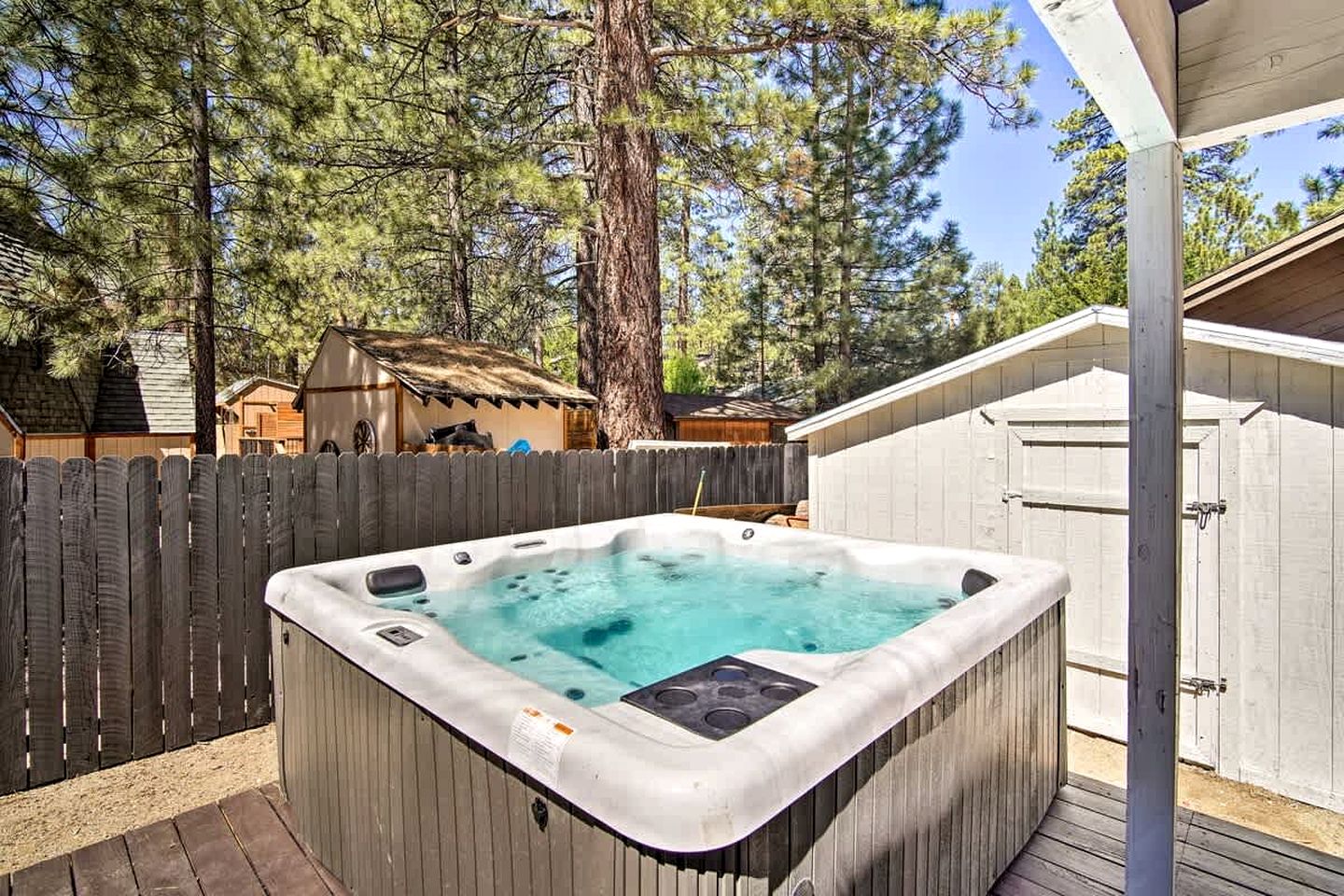 Fantastic A-frame with Games and Hot-tub in Big Bear Lake, California