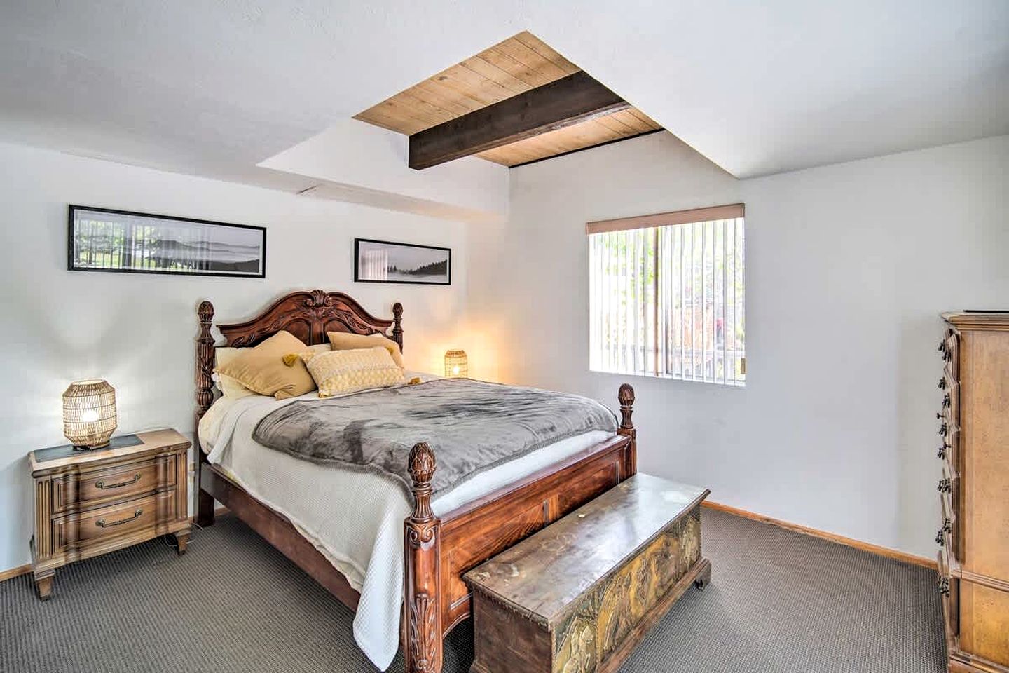 Fantastic A-frame with Games and Hot-tub in Big Bear Lake, California