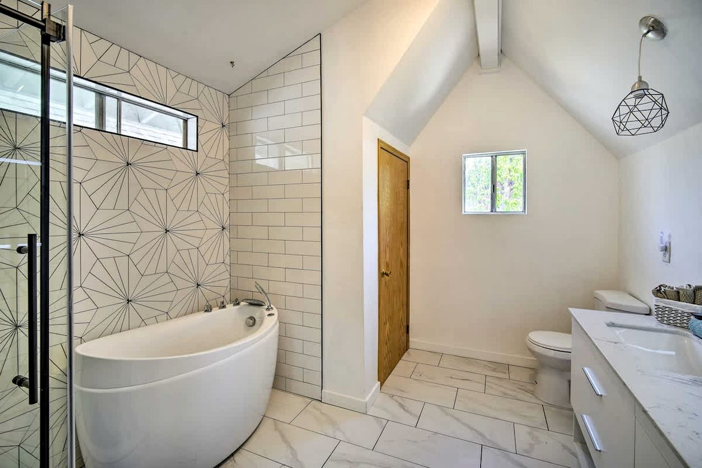 Fantastic A-frame with Games and Hot-tub in Big Bear Lake, California