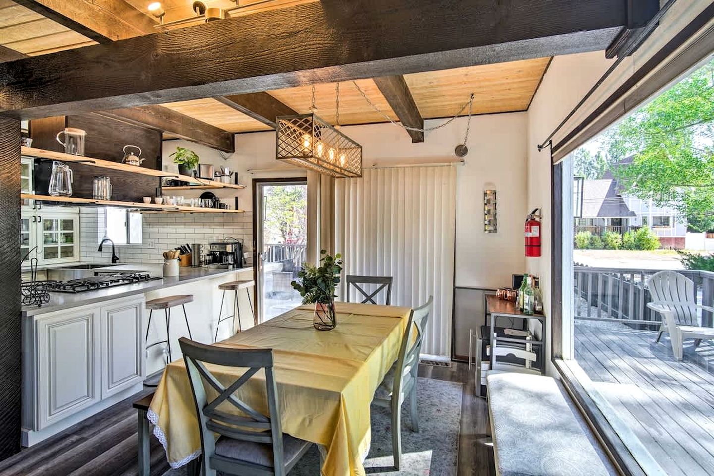 Fantastic A-frame with Games and Hot-tub in Big Bear Lake, California