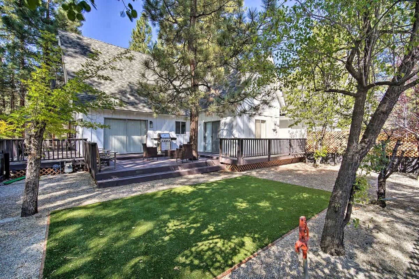 Fantastic A-frame with Games and Hot-tub in Big Bear Lake, California