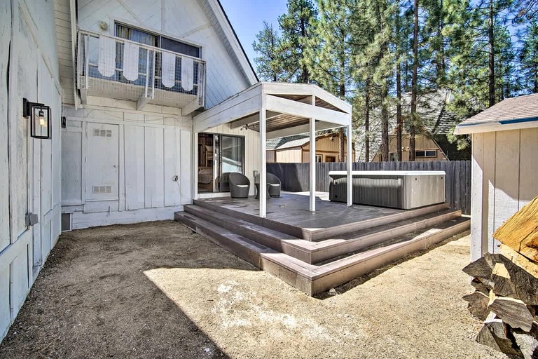 A-Frames (United States of America, Big Bear Lake, California)